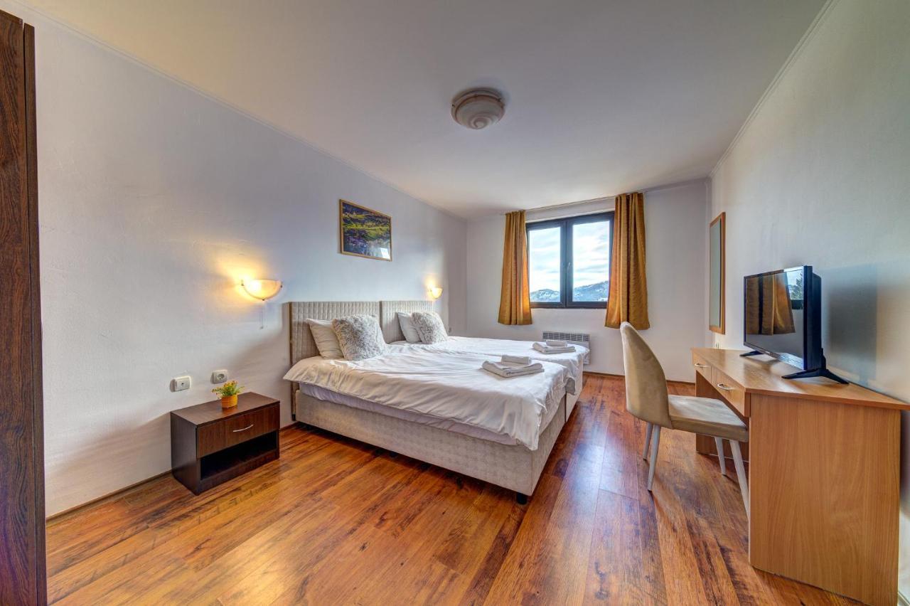 Aparthotel Silver Hills Free Parking Smolyan Exterior photo