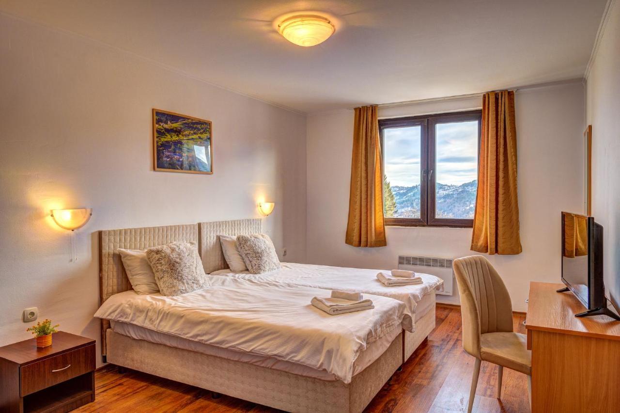 Aparthotel Silver Hills Free Parking Smolyan Exterior photo
