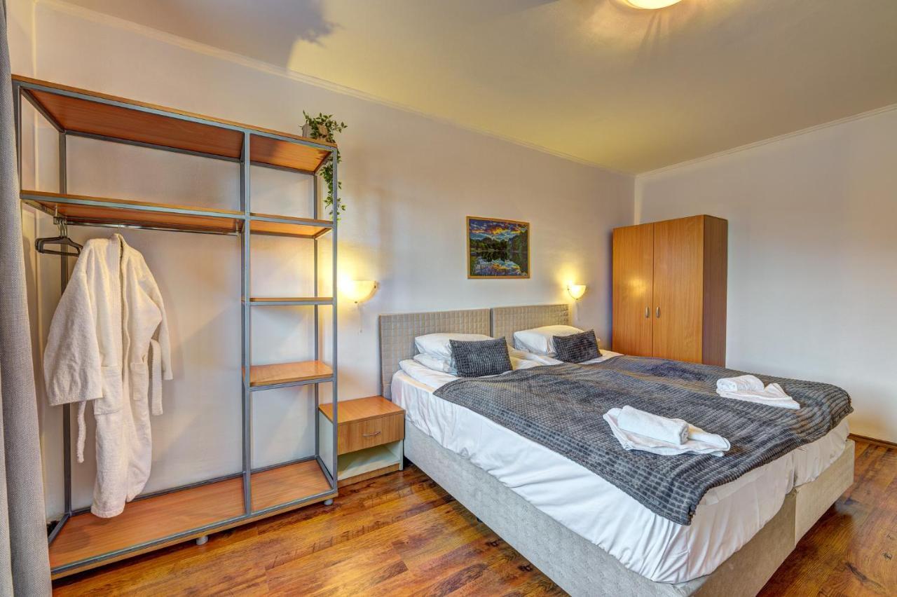 Aparthotel Silver Hills Free Parking Smolyan Exterior photo