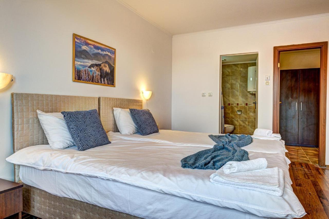 Aparthotel Silver Hills Free Parking Smolyan Exterior photo