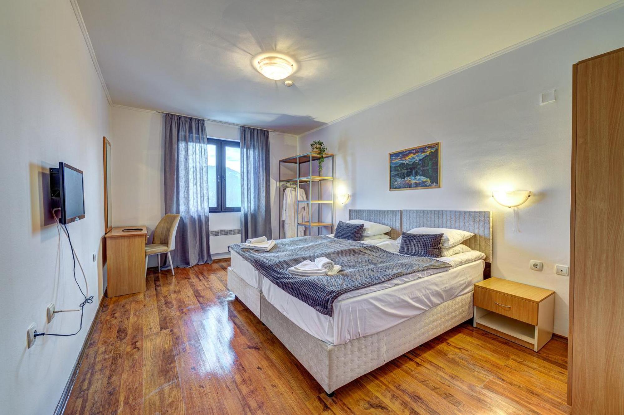Aparthotel Silver Hills Free Parking Smolyan Exterior photo